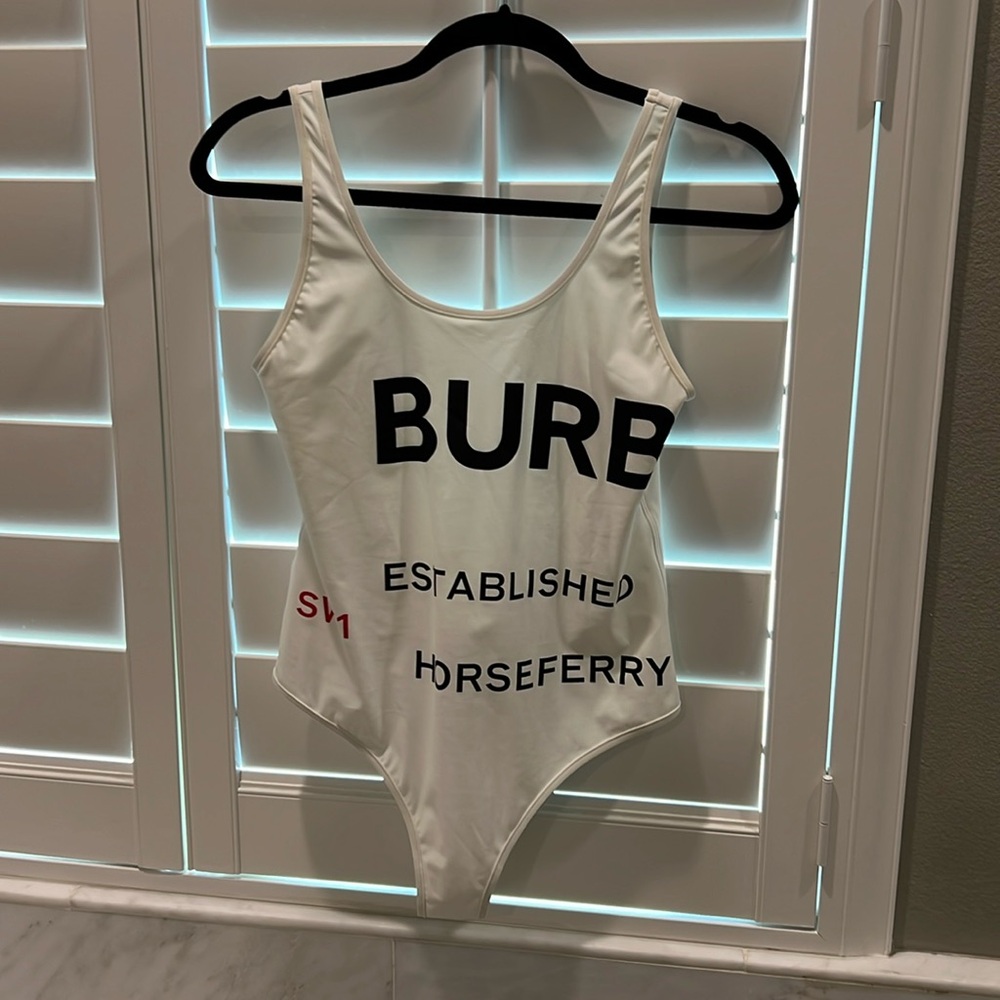 Burberry White One-Piece Swimsuit with Black Logo and Red Accent